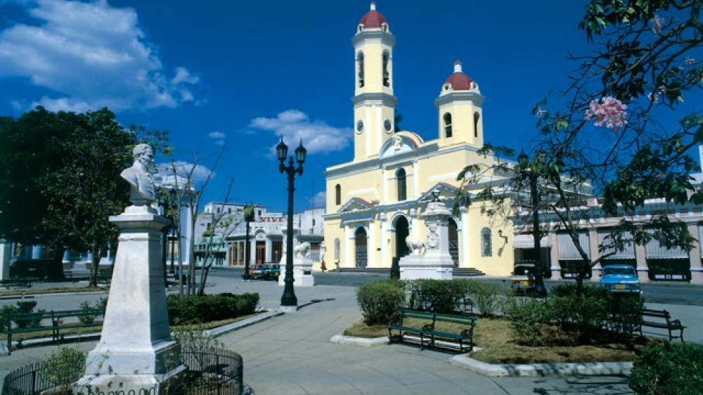 Kirche im Westen Kubas ()